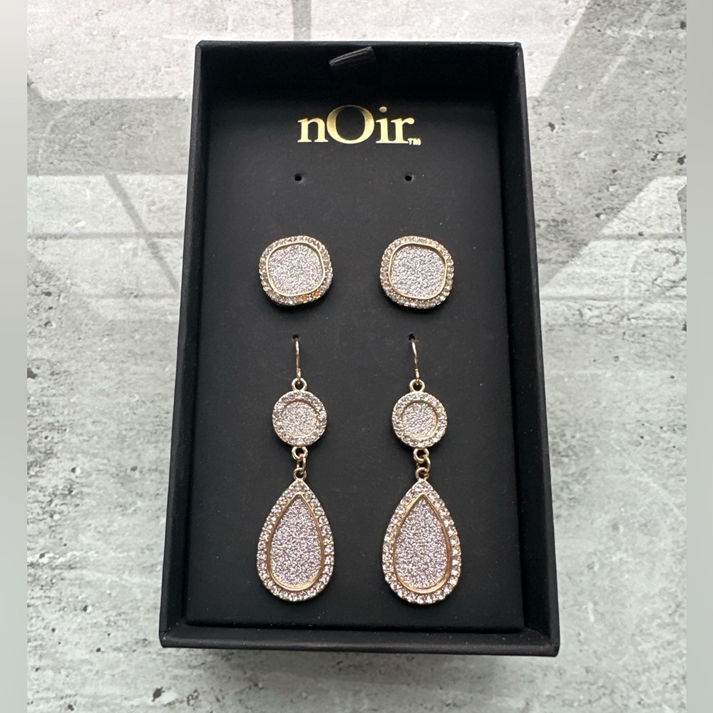 CLEARANCE: nOir Sparkling Earring Set - flaw in 1 out of the 4 earrings - Picture 1 of 9